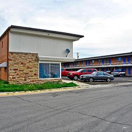 Motel 6 Riverton Wy Bagian luar foto
