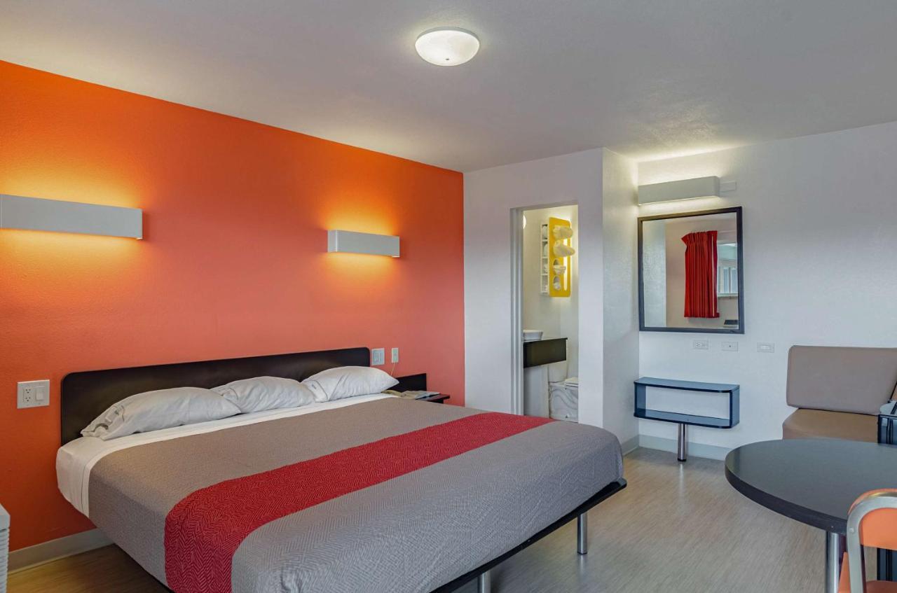 Motel 6 Riverton Wy Bagian luar foto