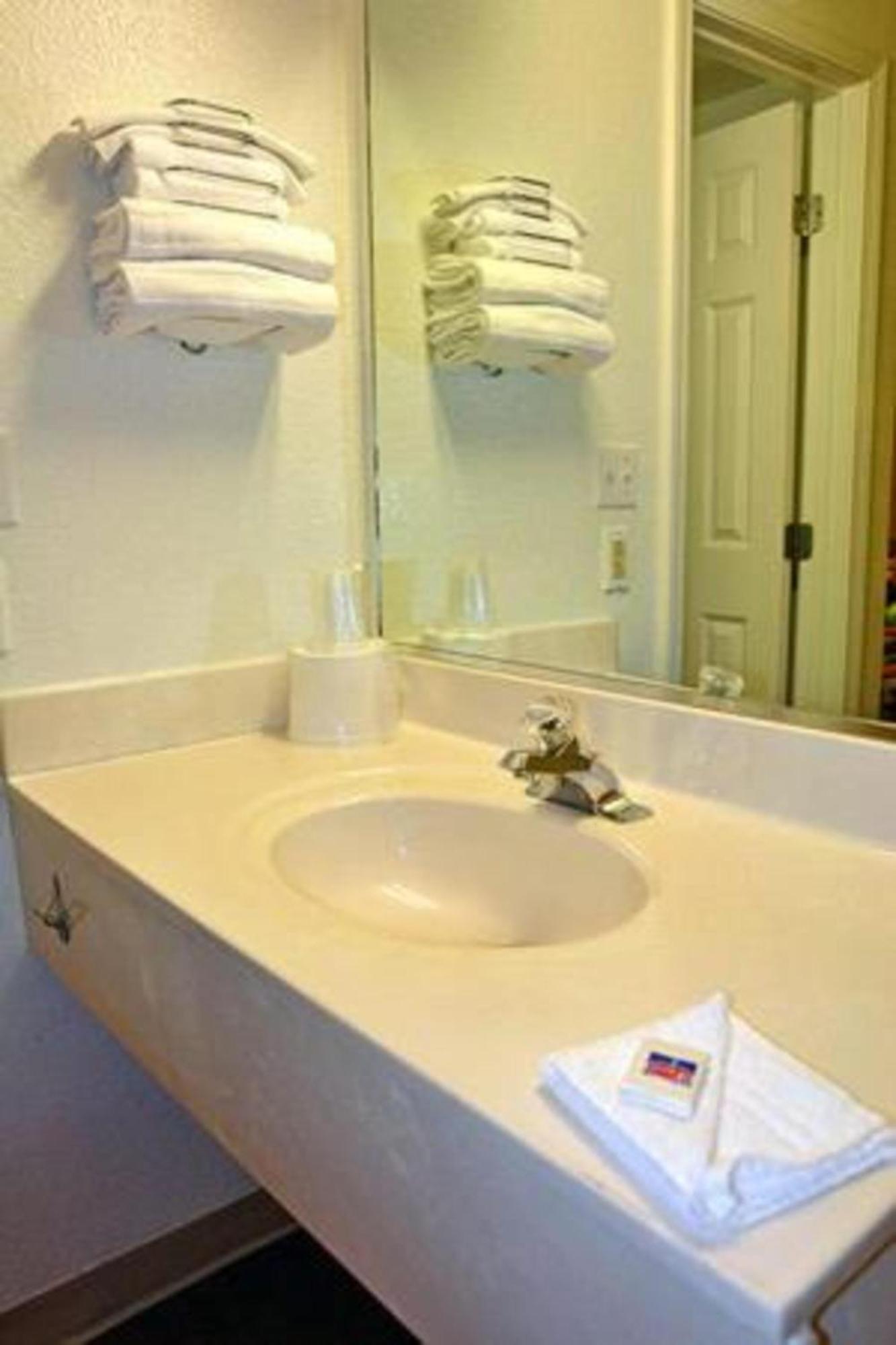 Motel 6 Riverton Wy Bagian luar foto
